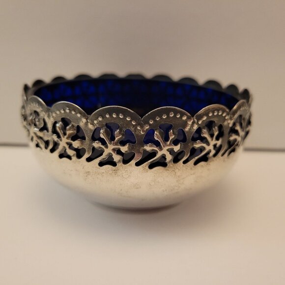 Vintage Silver-Plated Cobalt Blue Glass Bowl With Filigree Design - Picture 1 of 7